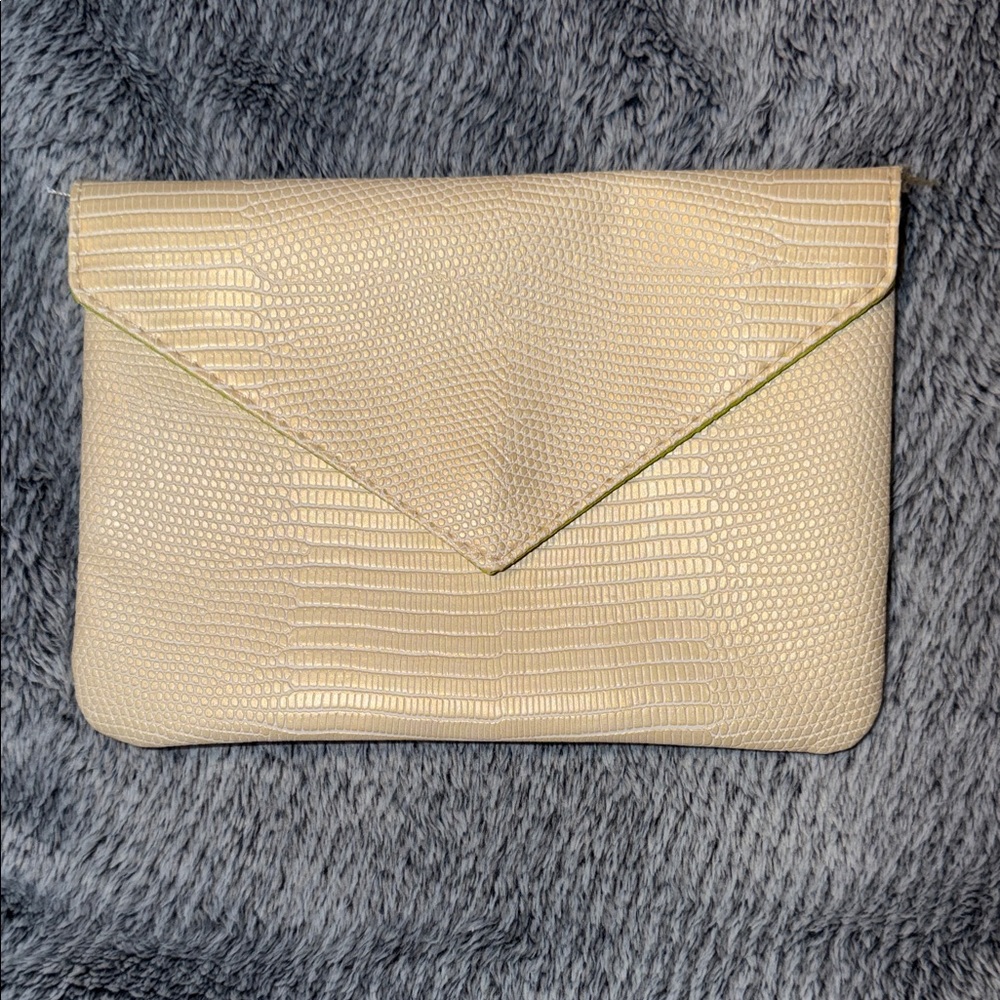 ipsy Cream Textured Envelope Clutch